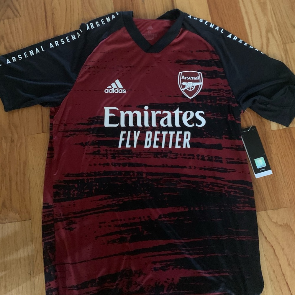 BRAND NEW Arsenal Soccer Jersey